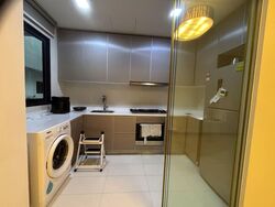 Uber 388 (D16), Condominium #557613241
